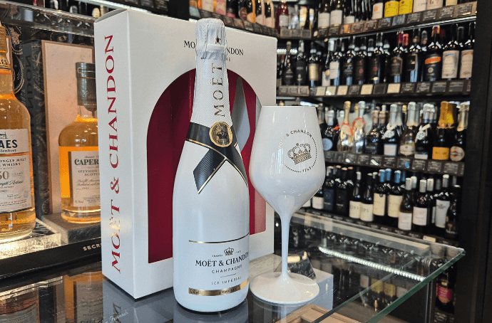 MOET & CHANDON ICE IMPERIAL DEMI SEC CHAMPAGNE 0.75L + GLASS DESIGNED FOR MOMENTS IN THE SUN